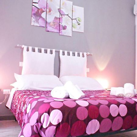 Like Family House Bed & Breakfast Рим Екстериор снимка