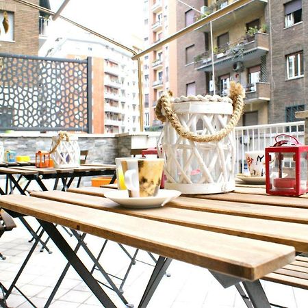 Like Family House Bed & Breakfast Рим Екстериор снимка